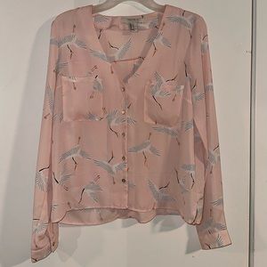✨Forever 21 Contemporary Pink Crane Blouse✨